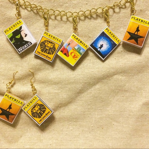 Book, Movie, Playbill charm bracelet - Picture 7 of 8